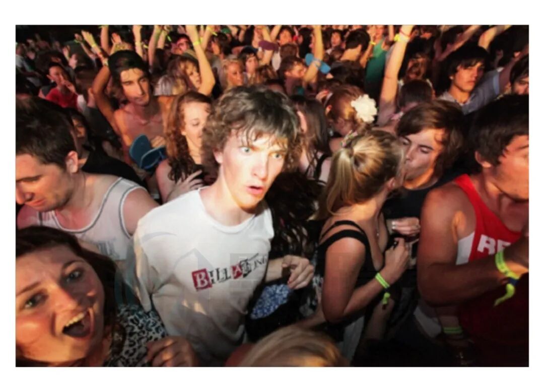Sudden Clarity Clarence人群照片
